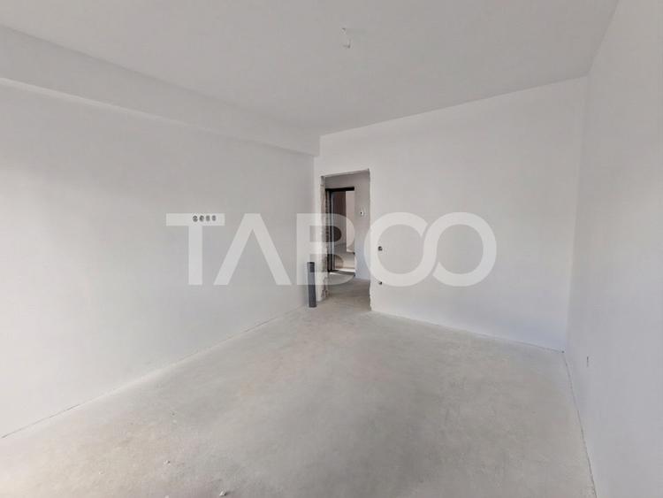 Apartament decomandat 3 camere 66 mpu balcon parcare Doamna Stanca