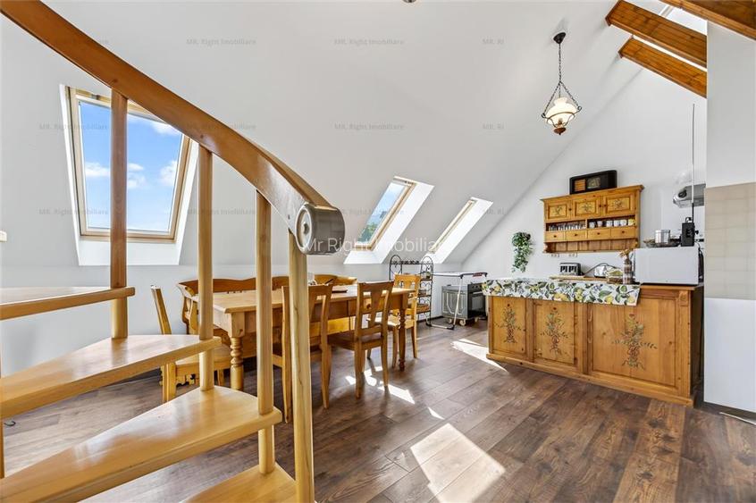 Casa pe 3 niveluri | Terasa cu priveliste | 3 parcari | Pozitie centrala