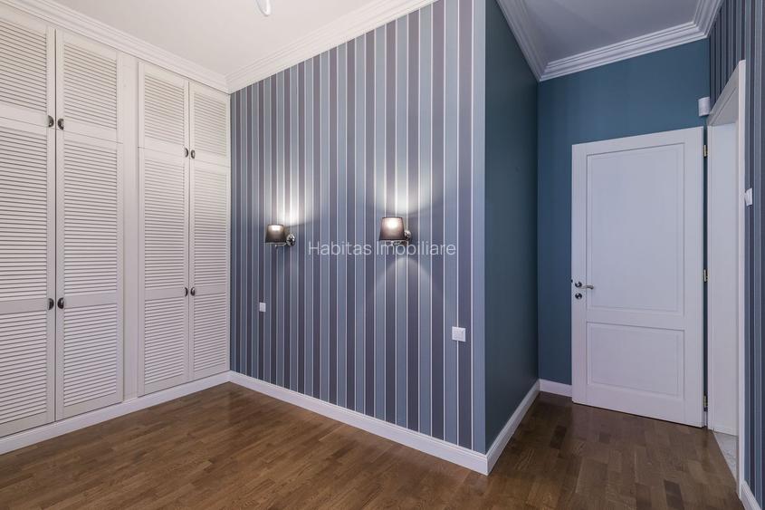 Proprietate in vila cu 2 familii, 4 camere, garaj, finisaje moderne - 8