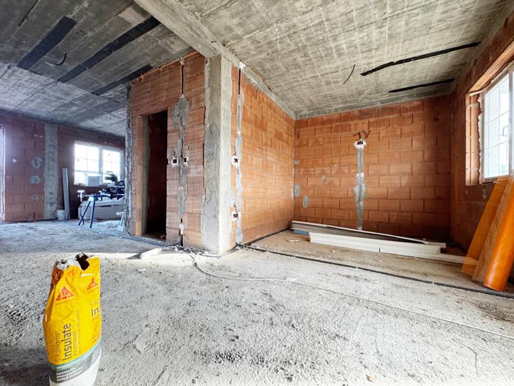 Duplex 3 camere 305mp teren, P+M, 95mp utili+15mp terasa -Calea Urseni