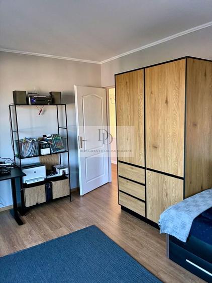 Duplex cu 4 camere | Curte amenajată | 2 Parcări | Dâmbul Rotund