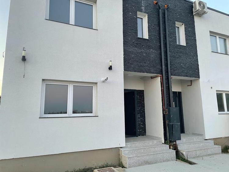 De inchiriat casa Otopeni