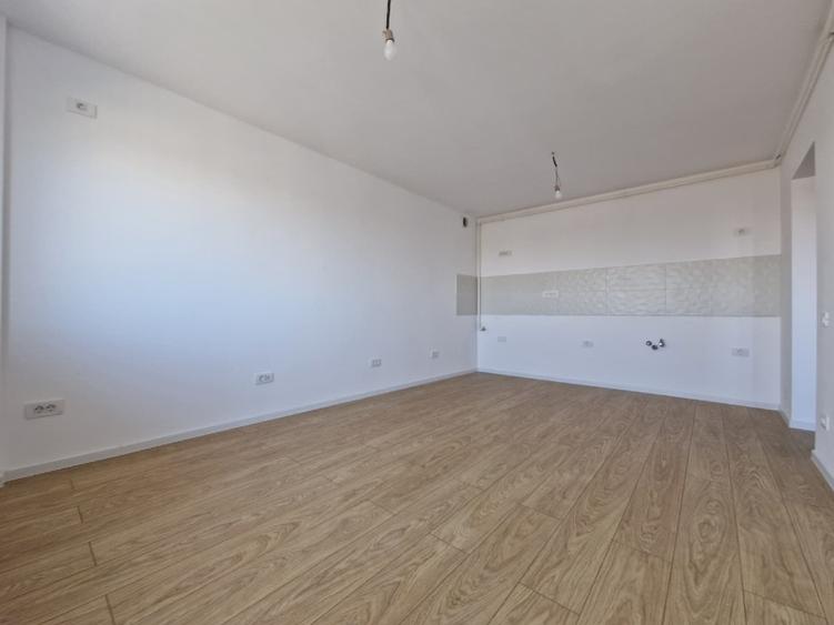 Garsoniera dubla 36 mp, dormitor separat, bloc 1984, renovata integral