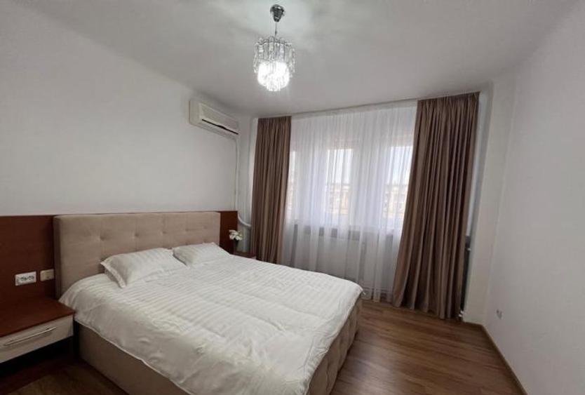 Închiriere Apartament 3 camere Ultracentral Centrală Proprie