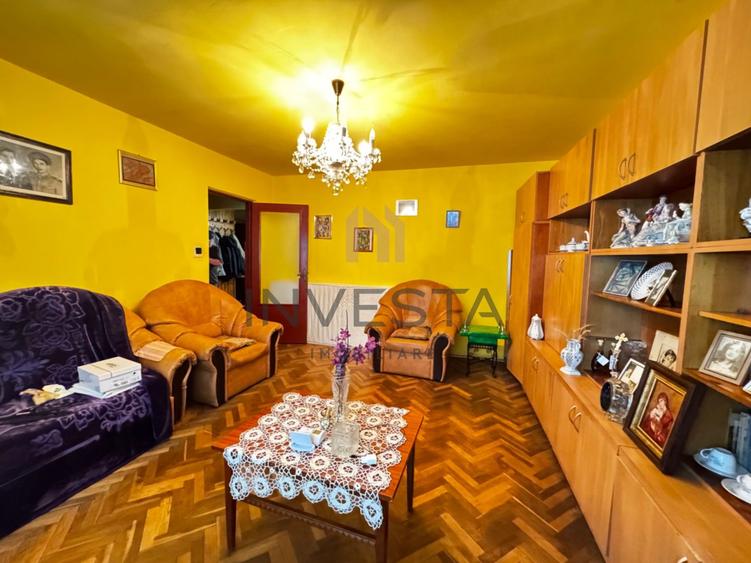 Apartament cu 3 camere decomandate, 2 bai,zona casa Vikingilor!