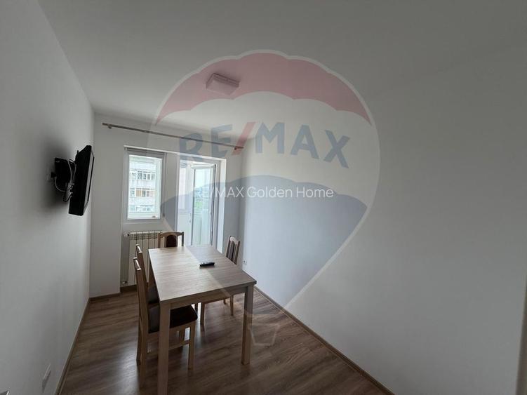 Apartament cu 3 camere de închiriat în zona Central - 7