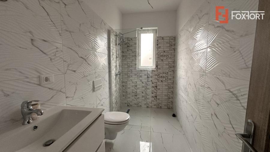 Duplex 4 camere, 110 mp, si teren de 330 mp in Giroc