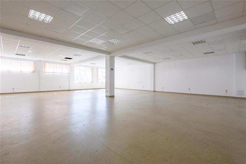 Spatii birouri, productie, depozitare, clinica, sediu firma, Brasov