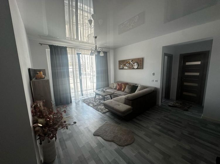 Inchiriez apartament 2 camere zona Magnolia