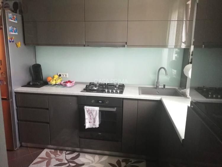 Apartament 3 camere decomandat, etaj 3/4, CT, mobilat, Mircea cel Batran - 6