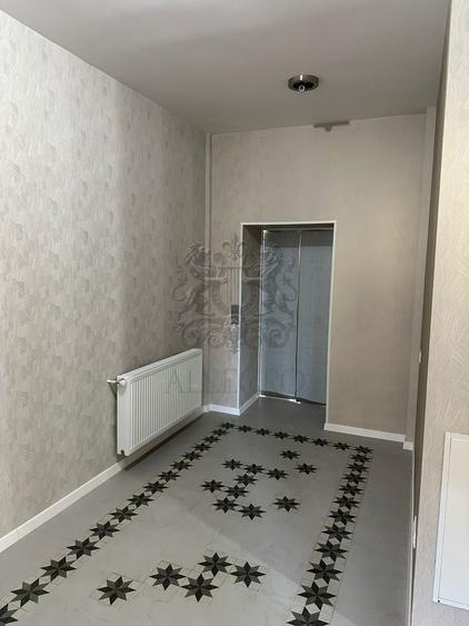 Cladire multifunctionala consolidata| Office | AirBnb | 856 mp utili |
