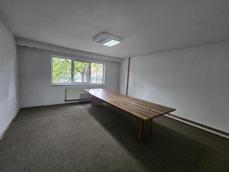Super oferta! Casa cu 6 camere in Gheorgheni, pentru locuit sau birou!