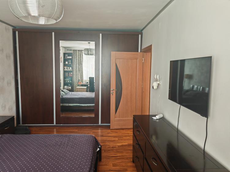 Apartament 3 camere in bloc vila zona Gemenii