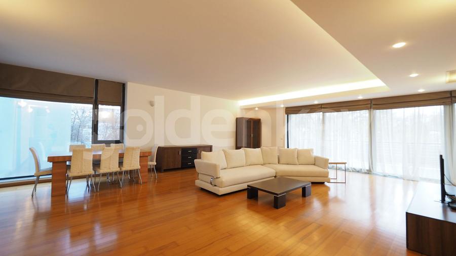 Apartament spatios cu 3 camere | zona premium