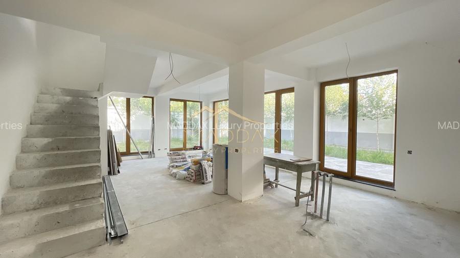 DUPLEX  3 Camere**TERASA+ CURTE**Bloc boutique***NOU// DOMENII - 5