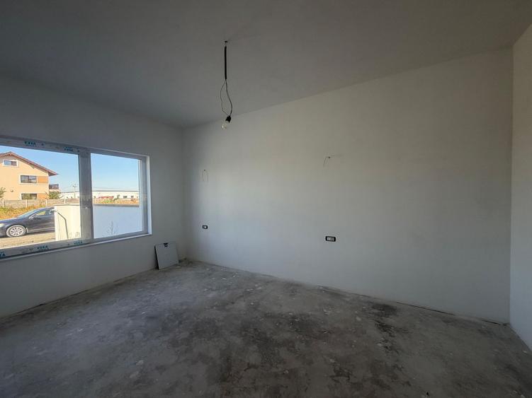 Casă tip duplex Săcălaz 5 camere
