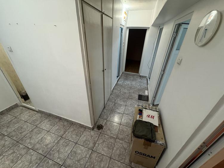 Apartament 3 camere zona Far