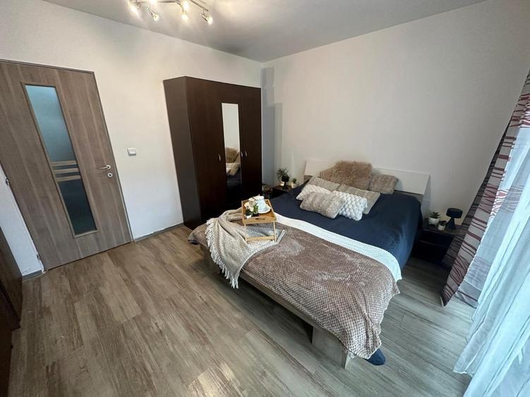 OPORTUNITATE!Apartament 2 CAMERE DECOMANDATE,ZONA ULTRACENTRALA,etaj intermediar