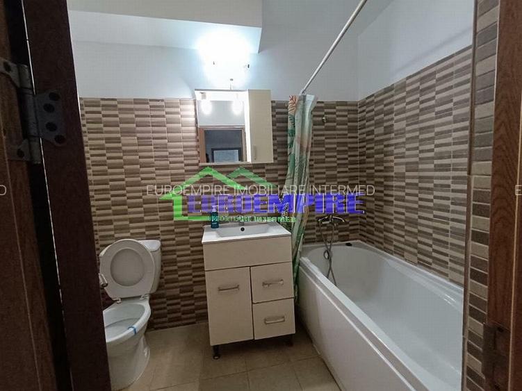 Apartament 2 camere de inchiriat zona Trocadero, CENTRALA GAZ - 4