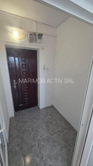 Garsoniera cu baie si bucatarie din constructie Zona CET - 6