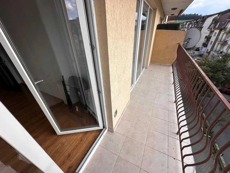 Apartament 1 cameră, 40 mp, balcon 10 mp și parcare | Str. Florilor