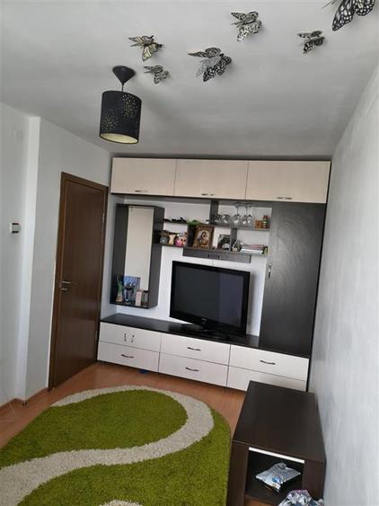 2 camere, etaj 2, Mobilat si Utilat, parcare si boxa, Vidin - Capatul lui 2