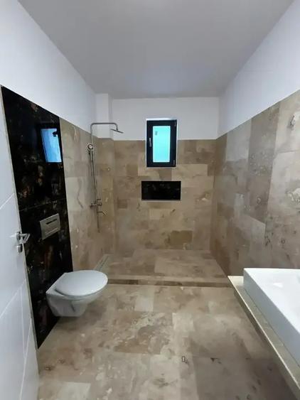 Apartament NOU 3 camere - curte de 155 mp zona Crevedia Kaufland