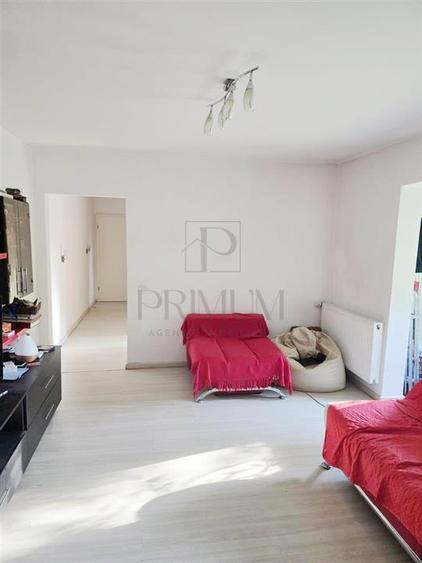 FAVORIT - 3 CAM - CENTR. PROPRIE - PARTER INALT - APROAPE DE CENTRU