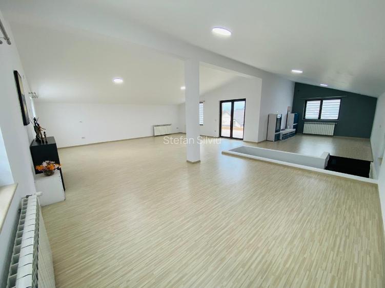 Direct Proprietar Comision ZERO - Vila Individuala - 4 Dormitoare - Mobilata - 12