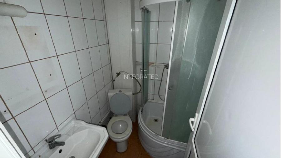 Focsani - str. Echitatii, Garsoniera 20 mp - etaj 4/4 - 5
