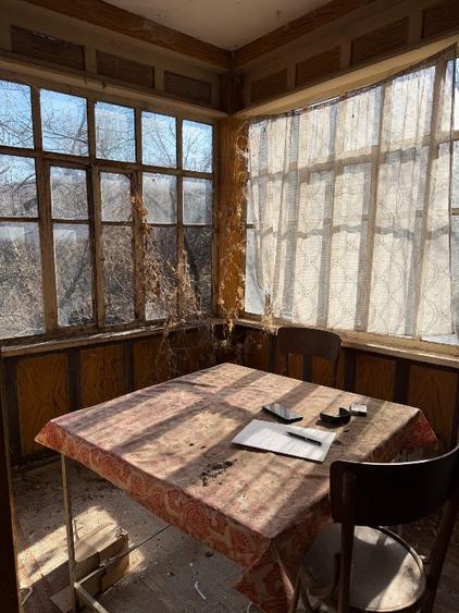 Casa Posesti Prahova fost maternitate 1600 mp
