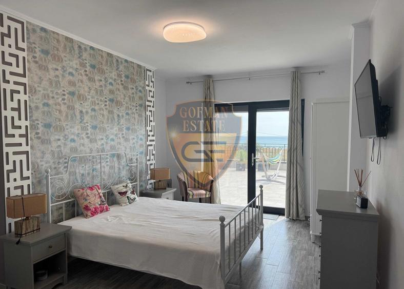 Penthouse exclusivist 3 camere la malul mării – 400 mp tot etajul 1 Costinesti