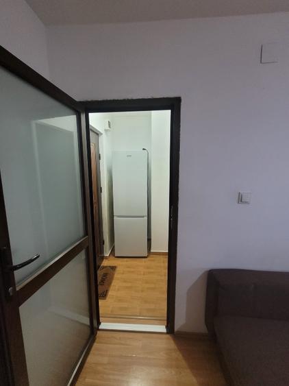 Garsonieră de închiriat