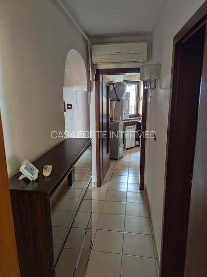 Apartament cu 2 camere, Faleza Nord Azilul de batrani  2250 Ron - 3