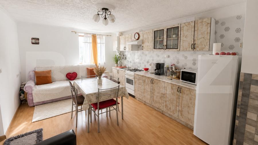 Casa de Vanzare in Teaca de 3 camere cu 11 arii teren