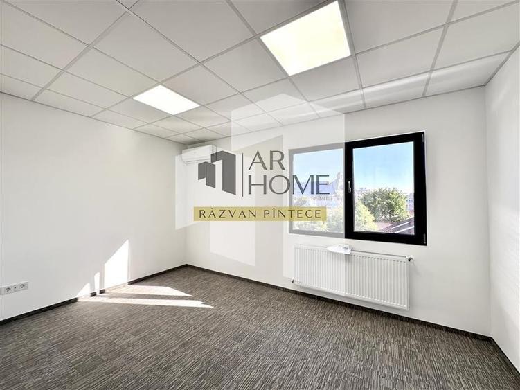Spatii birouri de lux, de la 23 mp, zona ultracentrala, Ploiesti