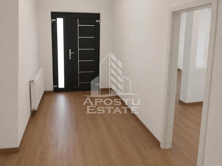 Spatiu pentru birouri de inchiriat, 77 mp + curte betonata, Lipovei