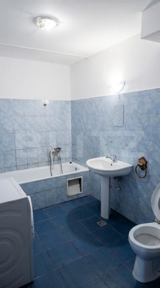 Apartament spatios si luminos, 66 mp, 3 camere, zona Florilor