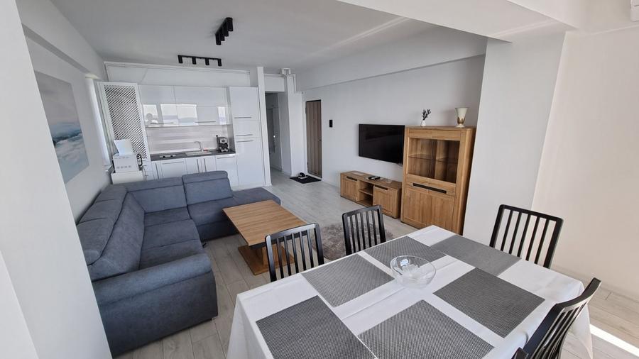 Stațiunea Mamaia - 3 camere de închiriat mobilat, utilat complet.