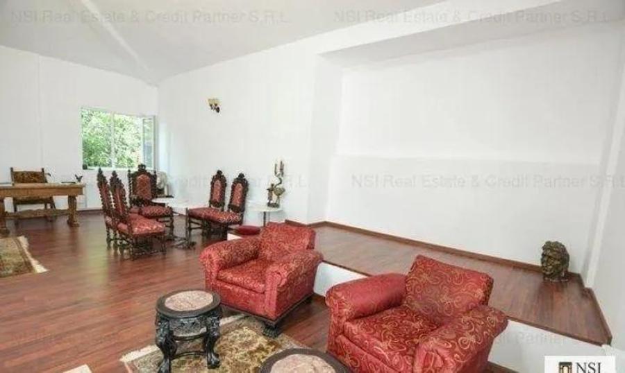 Închiriere Apartament 3 camere într-o vilă interbelică Cismigiu