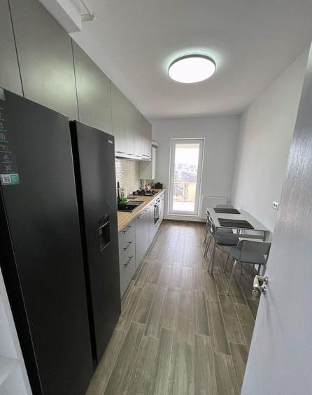 Vanzare apartament 2 camere cu terasă, parcare subterană, mobilat complet