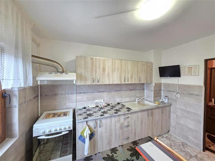 2 camere, 54 mp, etaj 3 din 4, Zona Crang-Caraiman