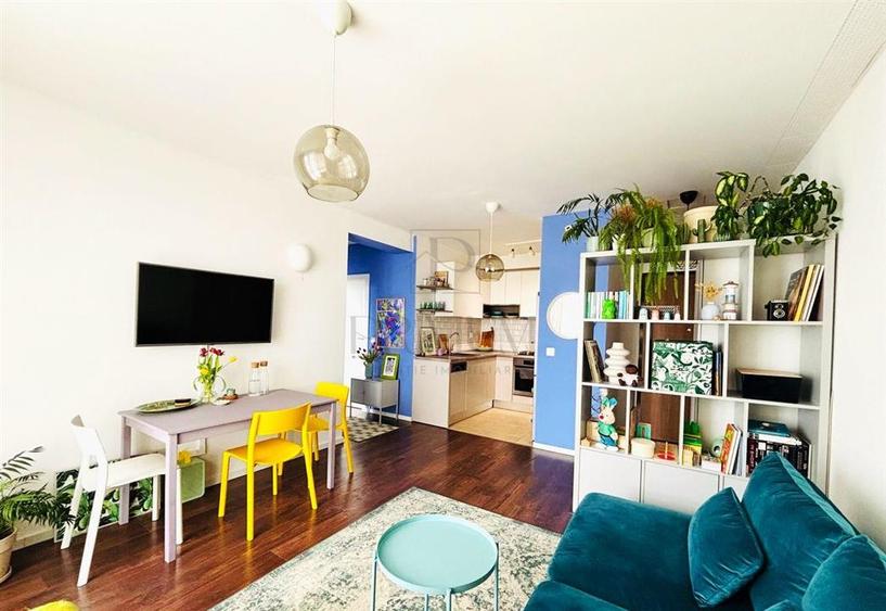 LIPOVEI - BLOC NOU LIFT - 3 cam - terasa - centrala proprie - clima - LOC PARCAR
