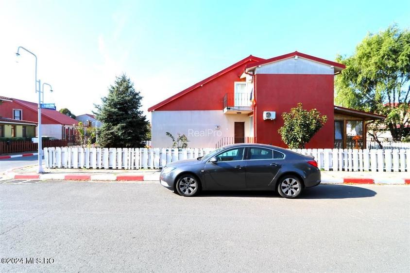 Cumpana - Del Sole, Str. Padova 4, vila P+M, teren pe colt de 397 mp! - 2