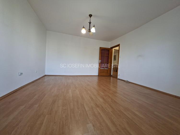Apartament  cu garaj sub bloc+ boxa - 6