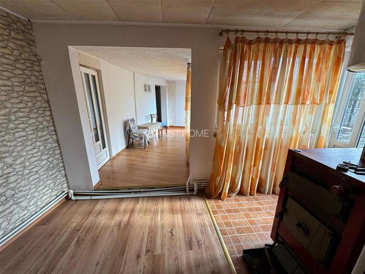 Casa stradala de vanzare in Focsani , str Odobesti nr 56 - 21