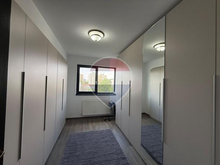 Apartament 4 camere, mobilat, finisat lux, parcare subterana, Titan