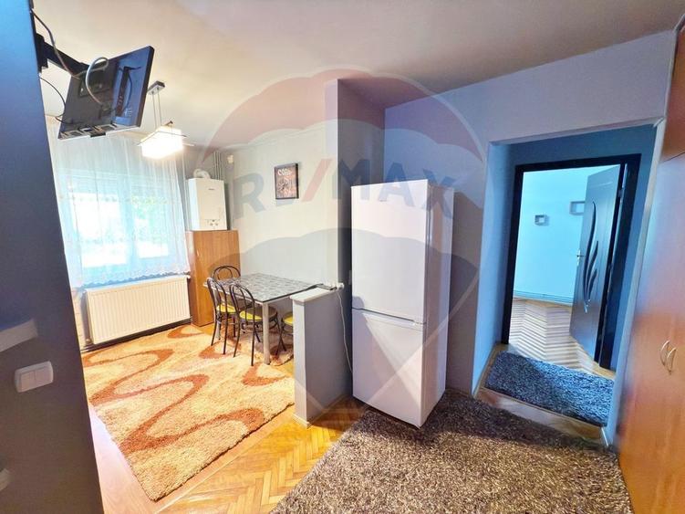 Apartament cu 2 camere de închiriat în Alfa
