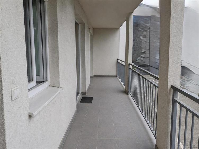 Apartament 3 camere 2 bai Et 1 parcare City Residence