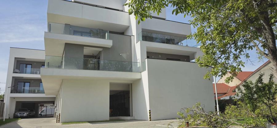 Ap. 2 cam de închiriat în Bloc Premium/str. Clujului-AP1492